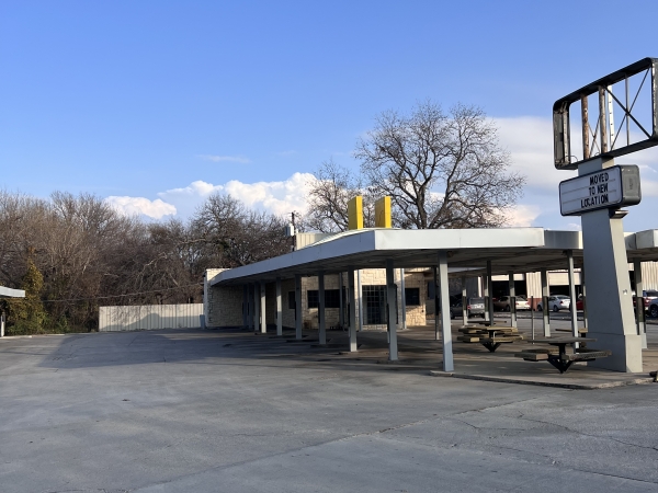 Listing Image #2 - Retail for sale at 1304 Chico Highway, Bridgeport TX 76426