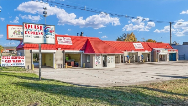 Listing Image #1 - Retail for sale at 501 E University Avenue, Urbana IL 61802