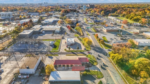 Listing Image #3 - Retail for sale at 501 E University Avenue, Urbana IL 61802