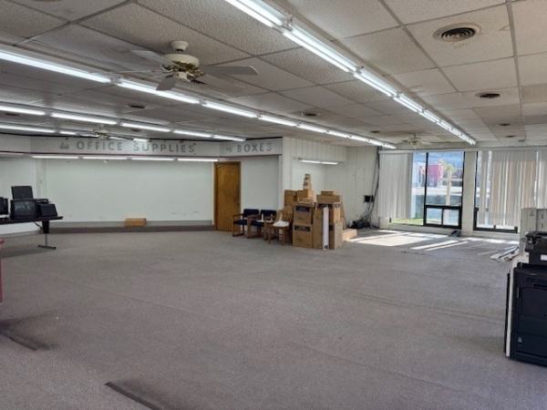 Listing Image #2 - Retail for sale at 2206 W Springfield Ave, Champaign IL 61821