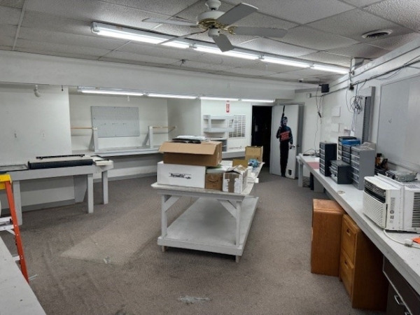 Listing Image #3 - Retail for sale at 2206 W Springfield Ave, Champaign IL 61821