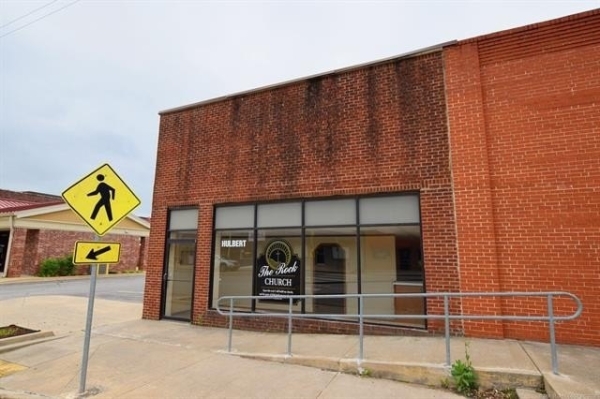 Listing Image #3 - Others for sale at 110 E Main Street, Hulbert OK 74441