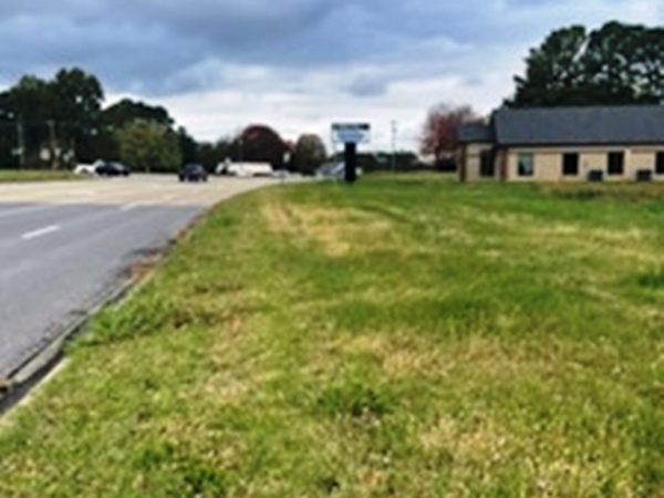 Listing Image #2 - Land for sale at 3160 New Holt Rd, Paducah KY 42001