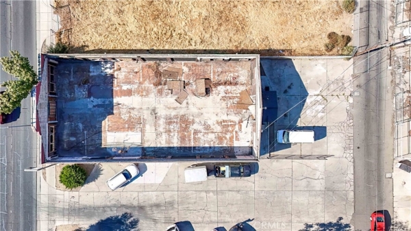 Listing Image #2 - Others for sale at 149 W 16th Street, Merced CA 95340