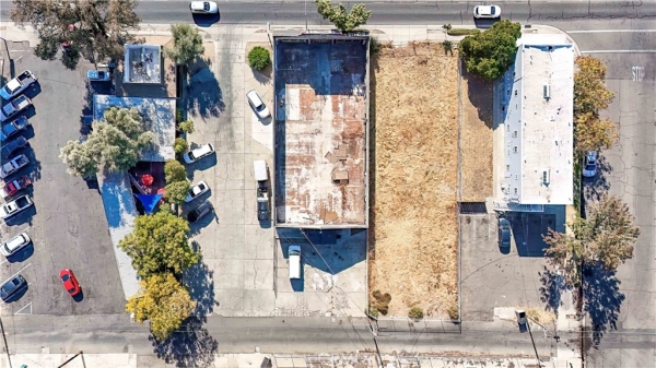 Listing Image #3 - Others for sale at 149 W 16th Street, Merced CA 95340