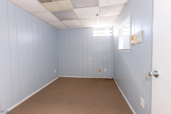 Listing Image #3 - Others for sale at 1150 W Saint Georges Ave, Linden City NJ 07036