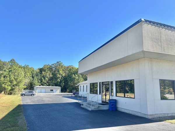 Listing Image #1 - Others for sale at 1235 McArthur Street, Manchester TN 37355