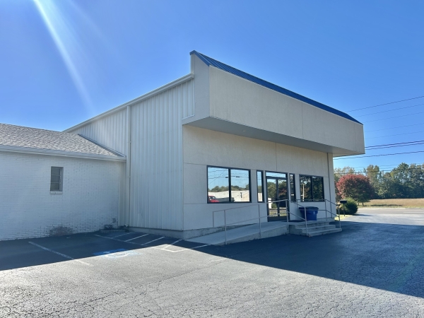 Listing Image #3 - Others for sale at 1235 McArthur Street, Manchester TN 37355