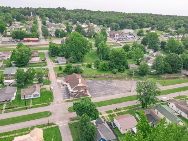 Listing Image #3 - Others for sale at 202 S Sebree St, Earlington KY 42410