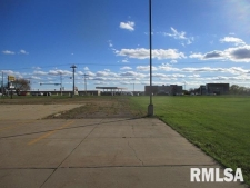 Listing Image #3 - Retail for sale at 1300 WASHINGTON Street, Washington IL 61571