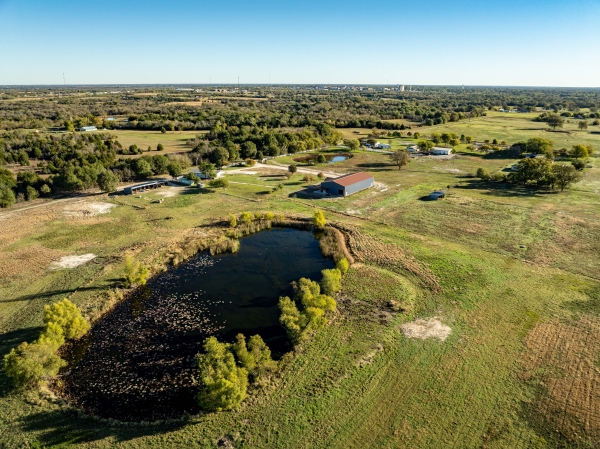 Listing Image #2 - Others for sale at 486 PR 4402, Commerce TX 75428