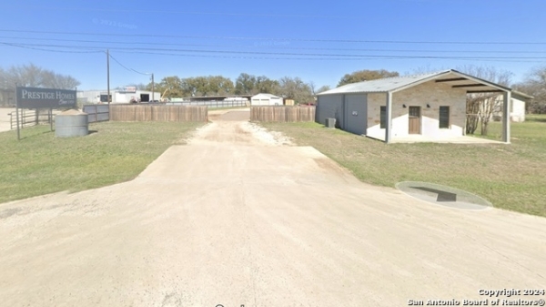 Listing Image #2 - Others for sale at 40400A Interstate 10, Boerne TX 78006