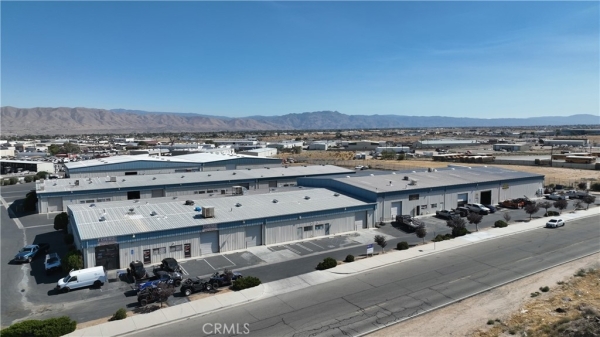 Listing Image #2 - Industrial for sale at 17205 Eucalyptus Street, Hesperia CA 92345