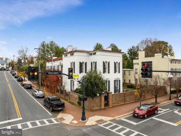 Listing Image #2 - Others for sale at 230 W Boscawen Street, Winchester VA 22601