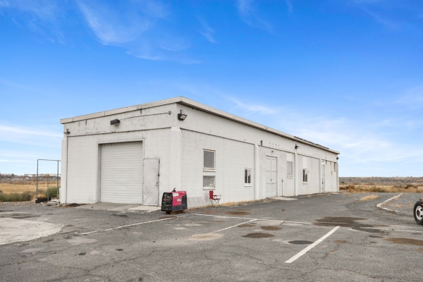 Listing Image #2 - Industrial for sale at 9530 Walker Rd NE, Moses Lake WA 98837