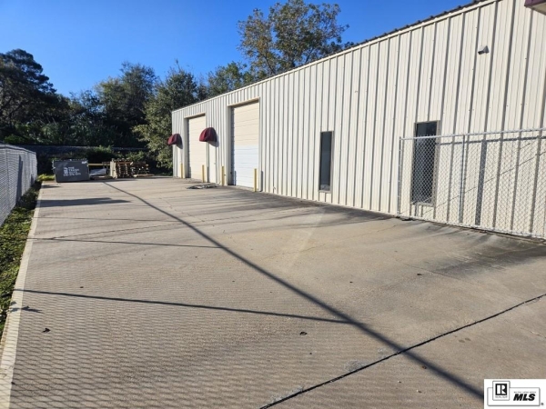 Listing Image #2 - Industrial for sale at 1437 NEW NATCHITOCHES ROAD, West Monroe LA 71291