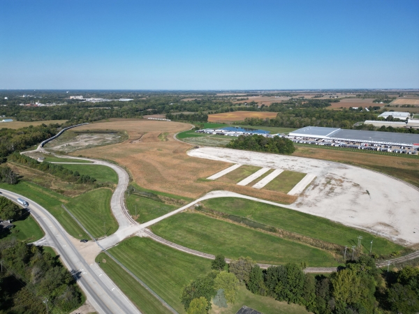 Listing Image #1 - Land for sale at 3231 E Main St, Danville IL 61834