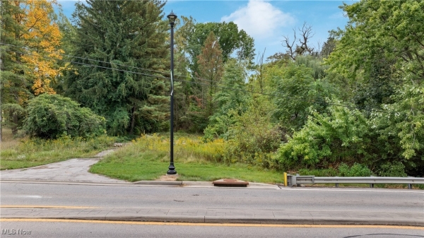 Listing Image #3 - Industrial for sale at 1356 E Turkeyfoot Lake Road, Akron OH 44312