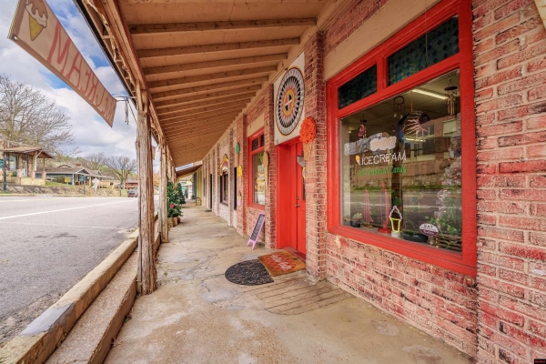 Listing Image #2 - Others for sale at 115 MAIN STREET, Calico Rock AR 72519