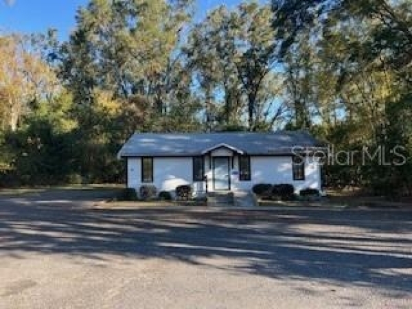 Listing Image #2 - Office for sale at 18245 NW Us Highway 441, High Springs FL 32643