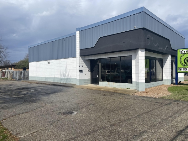 Listing Image #1 - Retail for sale at 619 36th Street SW, Wyoming MI 49509