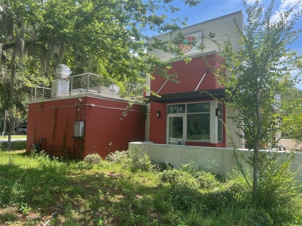 Listing Image #2 - Retail for sale at 1714/1716 SE Hawthorne Road, Gainesville FL 32641