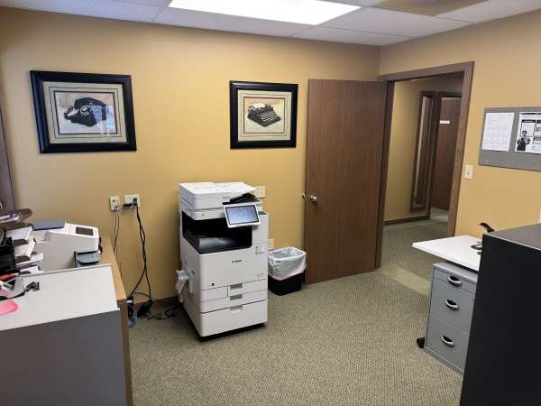 Listing Image #2 - Office for sale at 1401 Regency Dr E Ste D, Savoy IL 61874
