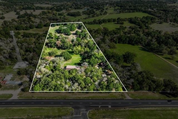 Listing Image #1 - Others for sale at 27810 Highway 6, Hempstead TX 77445