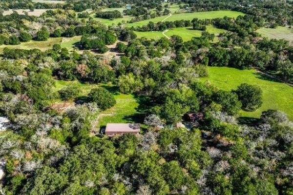 Listing Image #2 - Others for sale at 27810 Highway 6, Hempstead TX 77445