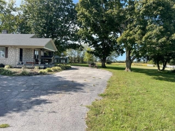 Listing Image #2 - Others for sale at 7891 Nashville Road, Bowling Green KY 42101