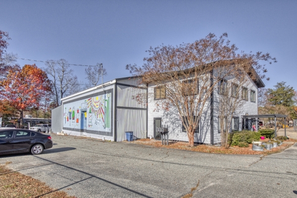 Listing Image #1 - Industrial for sale at 4403 Ironbound Rd, Williamsburg VA 23188