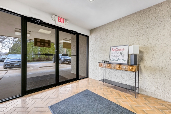 Listing Image #2 - Office for sale at 102 North Main Street, Columbia IL 62236 Listing Image #2 - Office for sale at 102 North Main Street, Columbia IL 62236