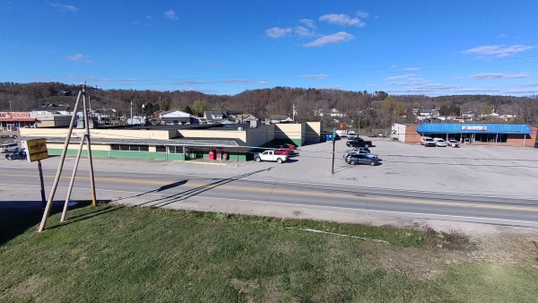 Listing Image #1 - Retail for sale at 2198 US Rt 60, Culloden WV 25510