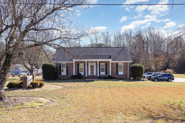Listing Image #3 - Office for sale at 2228 N Main Street, Fuquay Varina NC 27526