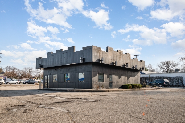 Listing Image #2 - Retail for sale at 923 W North Bend Rd, Cincinnati OH 45224