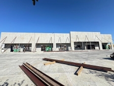 Listing Image #2 - Retail for sale at 405 Crossroads St, Laredo TX 78045