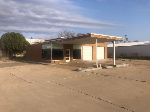Listing Image #3 - Retail for sale at 330 N Main St, San Angelo TX 76903