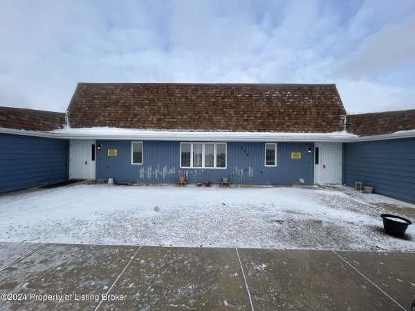 Listing Image #2 - Others for sale at 202 2nd Street, Reeder ND 58649