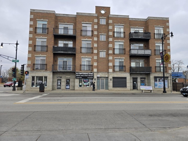 Listing Image #1 - Others for sale at 3152 W Devon Avenue, Chicago IL 60659