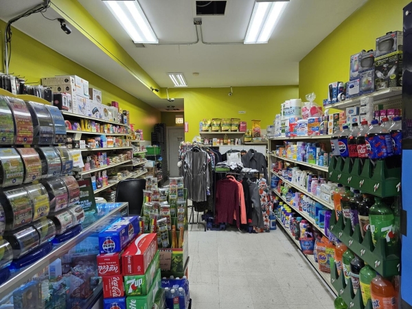 Listing Image #3 - Others for sale at 3152 W Devon Avenue, Chicago IL 60659