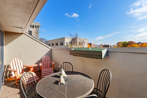 Listing Image #9 - Office for sale at 92 High St Unit DH31, Medford MA 02155