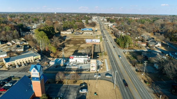 Listing Image #2 - Others for sale at 800 Southwest Drive, Jonesboro AR 72401