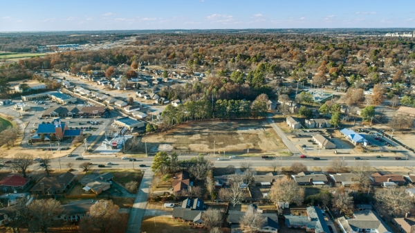 Listing Image #3 - Others for sale at 800 Southwest Drive, Jonesboro AR 72401