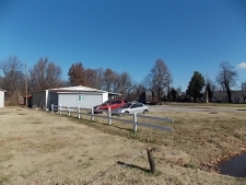 Listing Image #2 - Retail for sale at 1204 W Washington Street, Hayti MO 63851