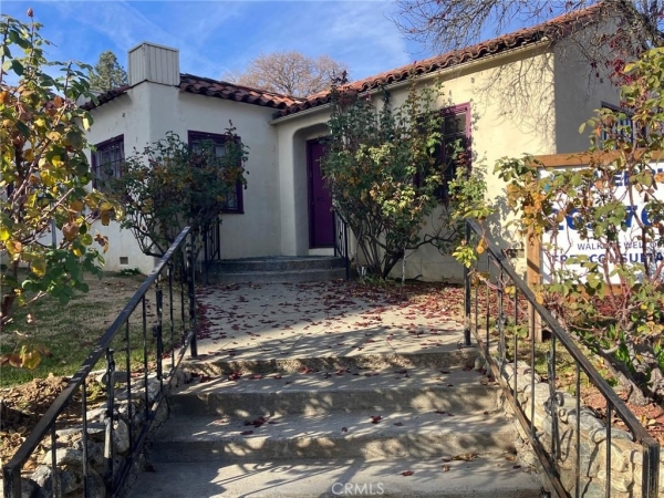 Listing Image #1 - Multi-family for sale at 301 Forbes Street, Lakeport CA 95453
