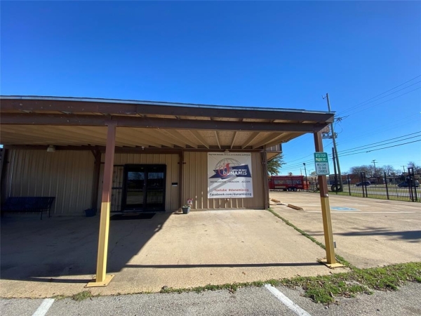 Listing Image #3 - Others for sale at 7041 Military Parkway, Dallas TX 75227