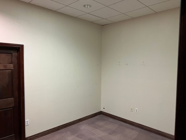 Listing Image #3 - Office for sale at 5868 South Pecos., Las Vegas NV 89120