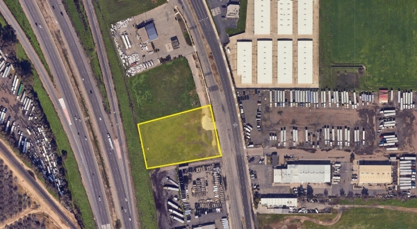 Listing Image #1 - Land for sale at 4475 N Golden State Blvd, Turlock CA 95382