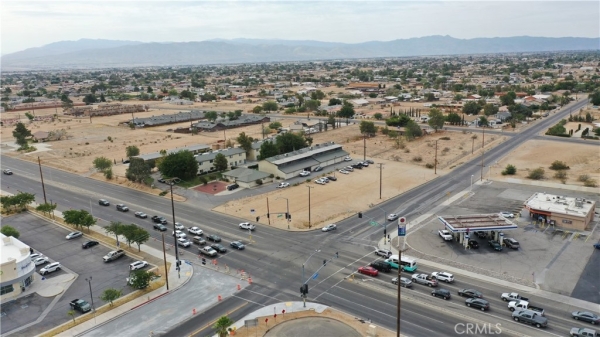 Listing Image #3 - Land for sale at 0 Bear Valley Road, Hesperia CA 92392