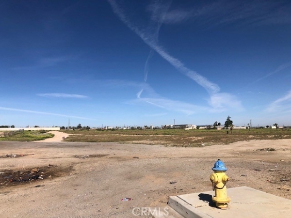 Listing Image #1 - Land for sale at 0 Juniper Street, Hesperia CA 92345
